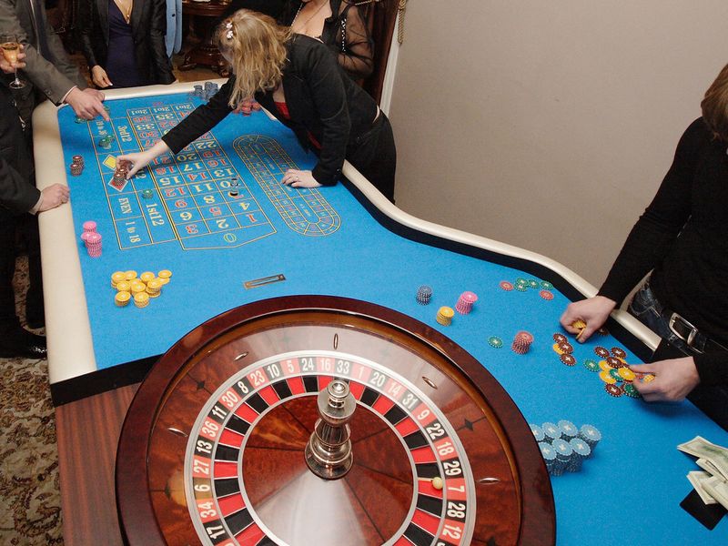 Призыв к действию - игровой автомат 'Lucky Woman's Beauty Deluxe' от 'Azino777'